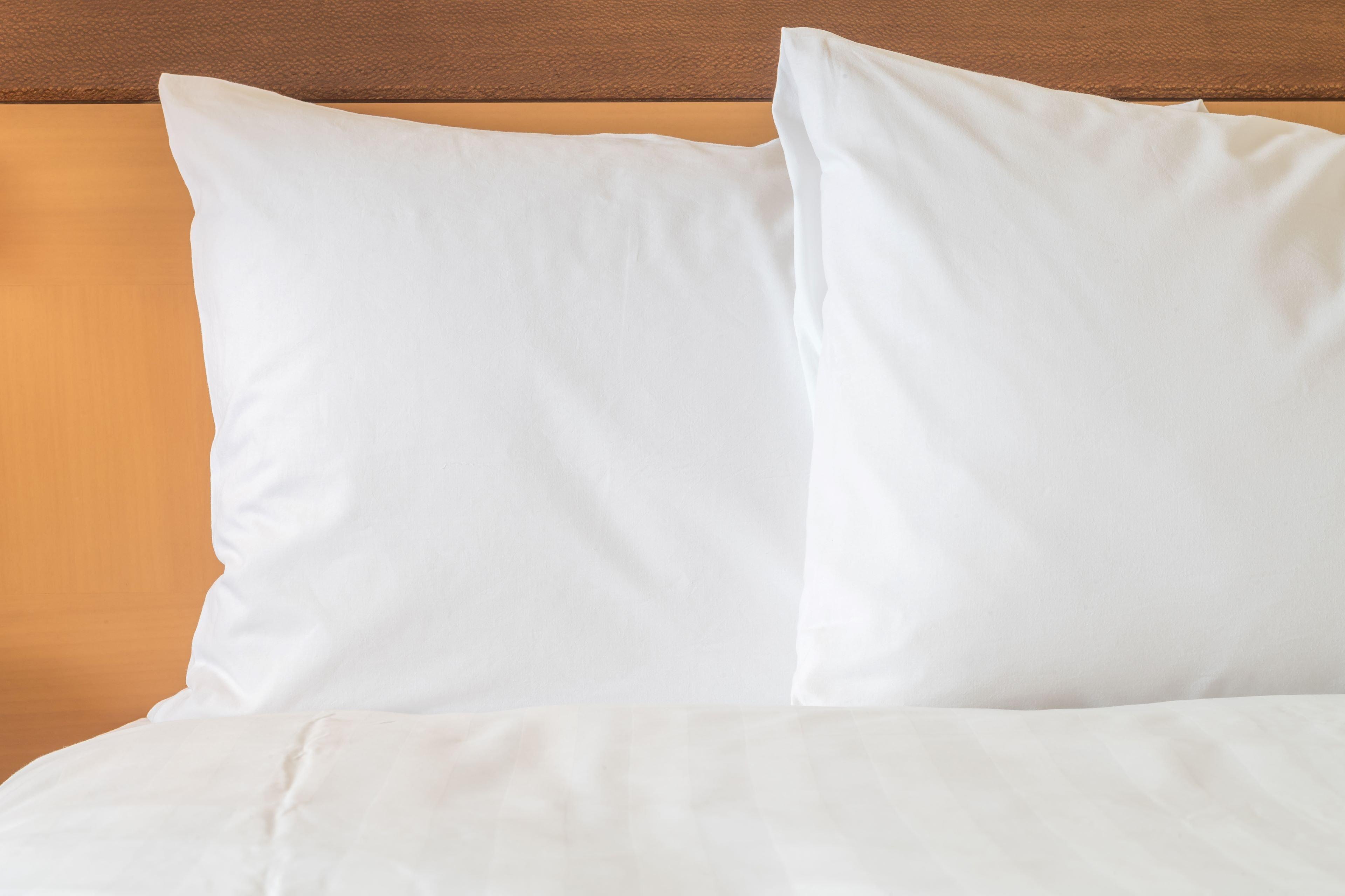 Express & By Ihg 2* Ontario