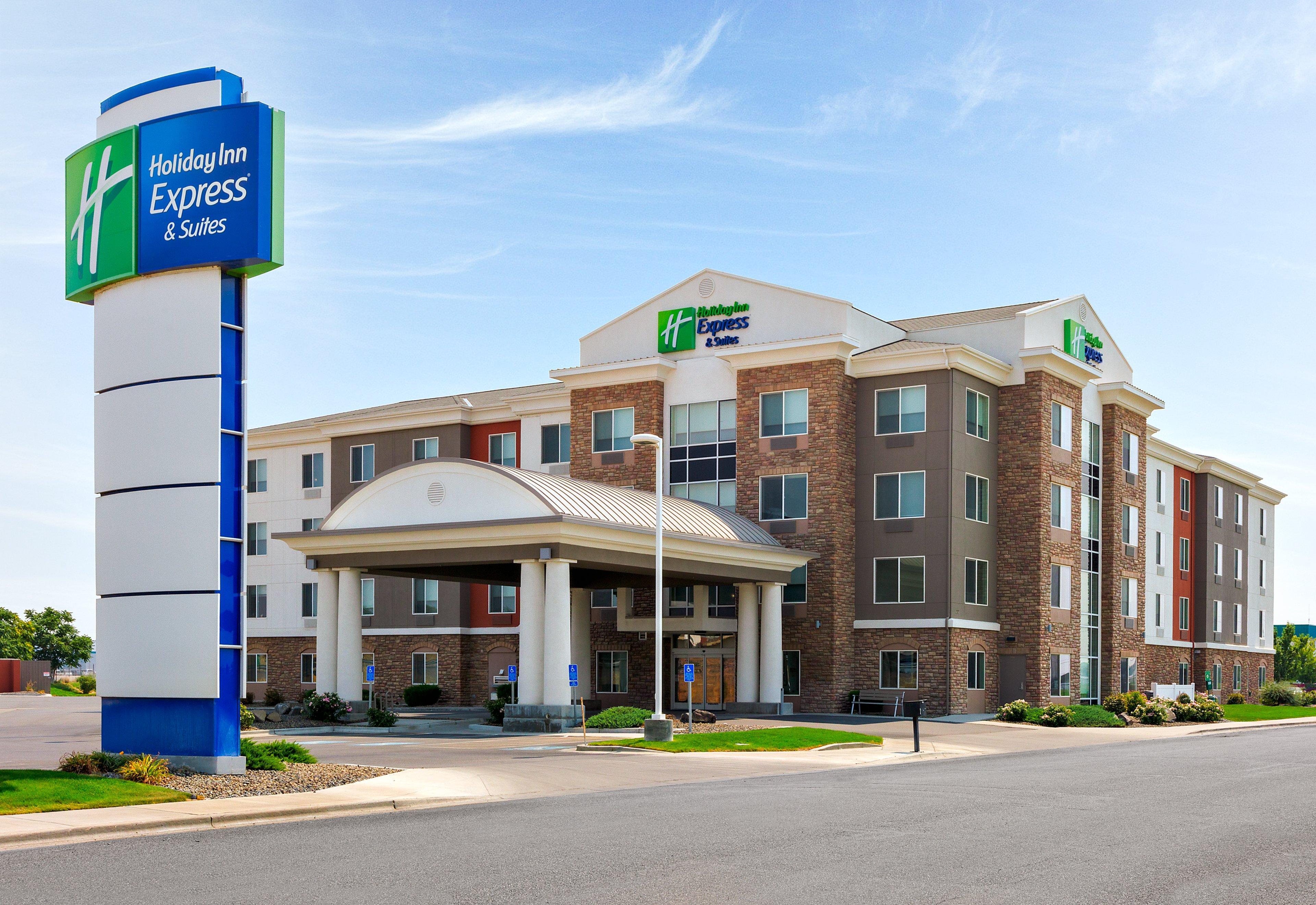 Express & By Ihg Hotel Ontario