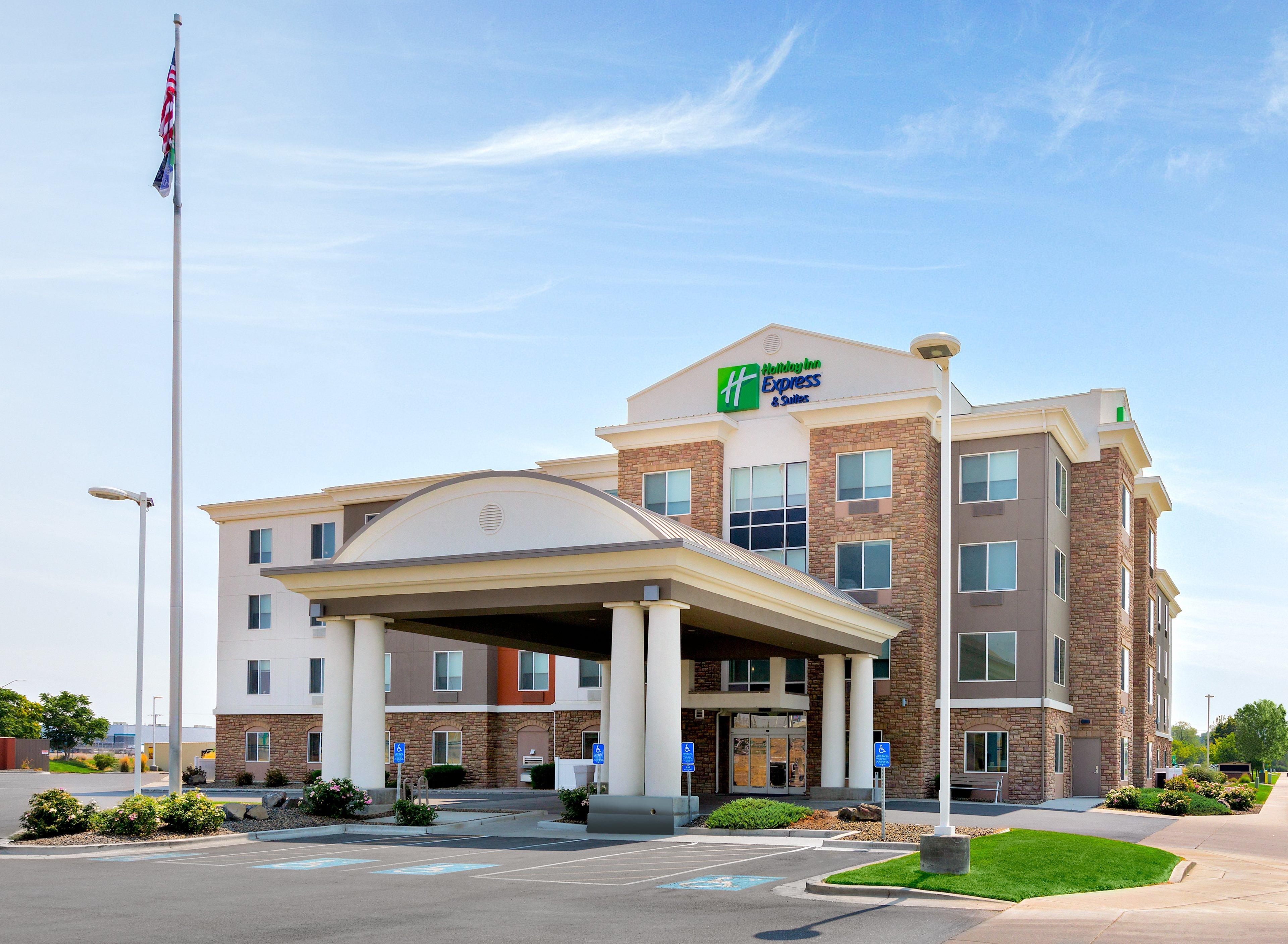 Express & By Ihg Hotel Ontario