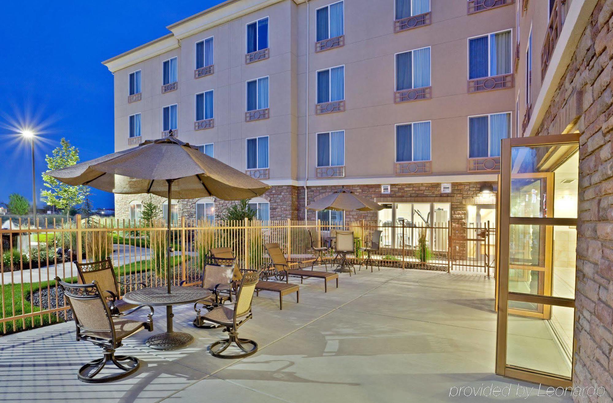 Hotel Express & By Ihg